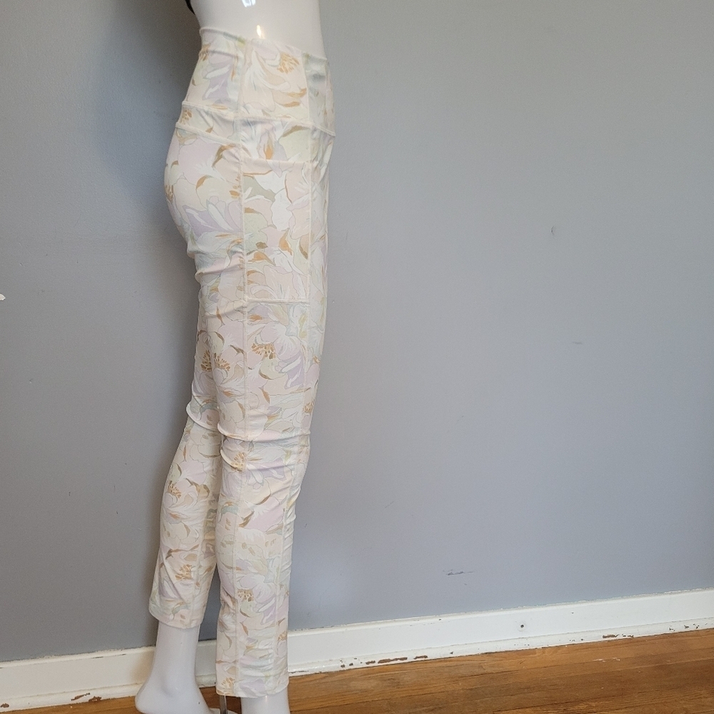 Saltwater Luxe Dynamic Pant, VGUC, Size XL - Picture 3 of 10